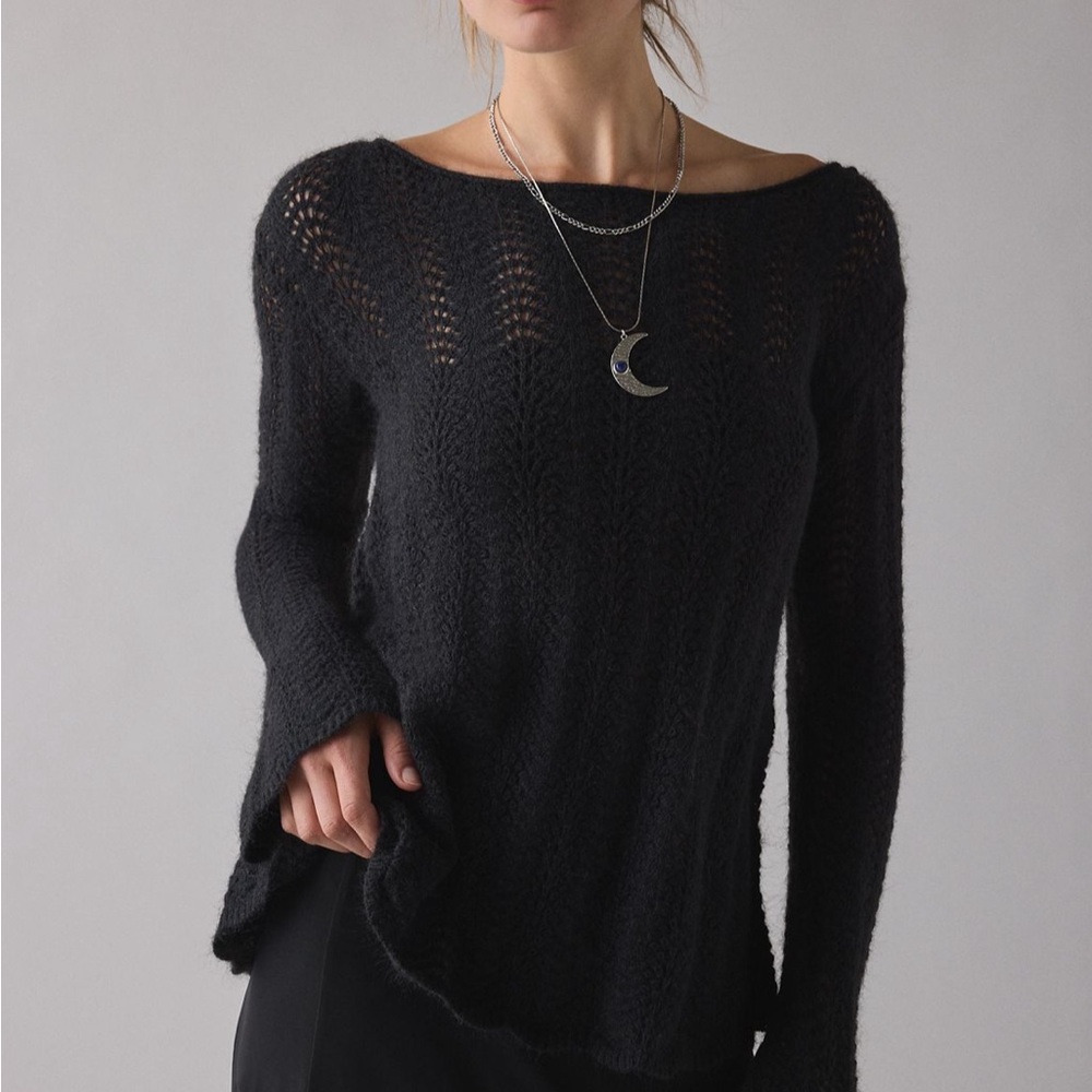 Kimchi Blue Lily Trapeze Bell Sleeve Pointelle sweater from UO NWT
